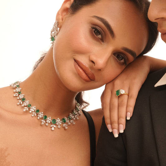 How to Buy an Engagement Ring: A Step-by-Step Guide