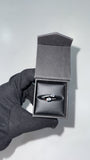 Oval Huggie Ring