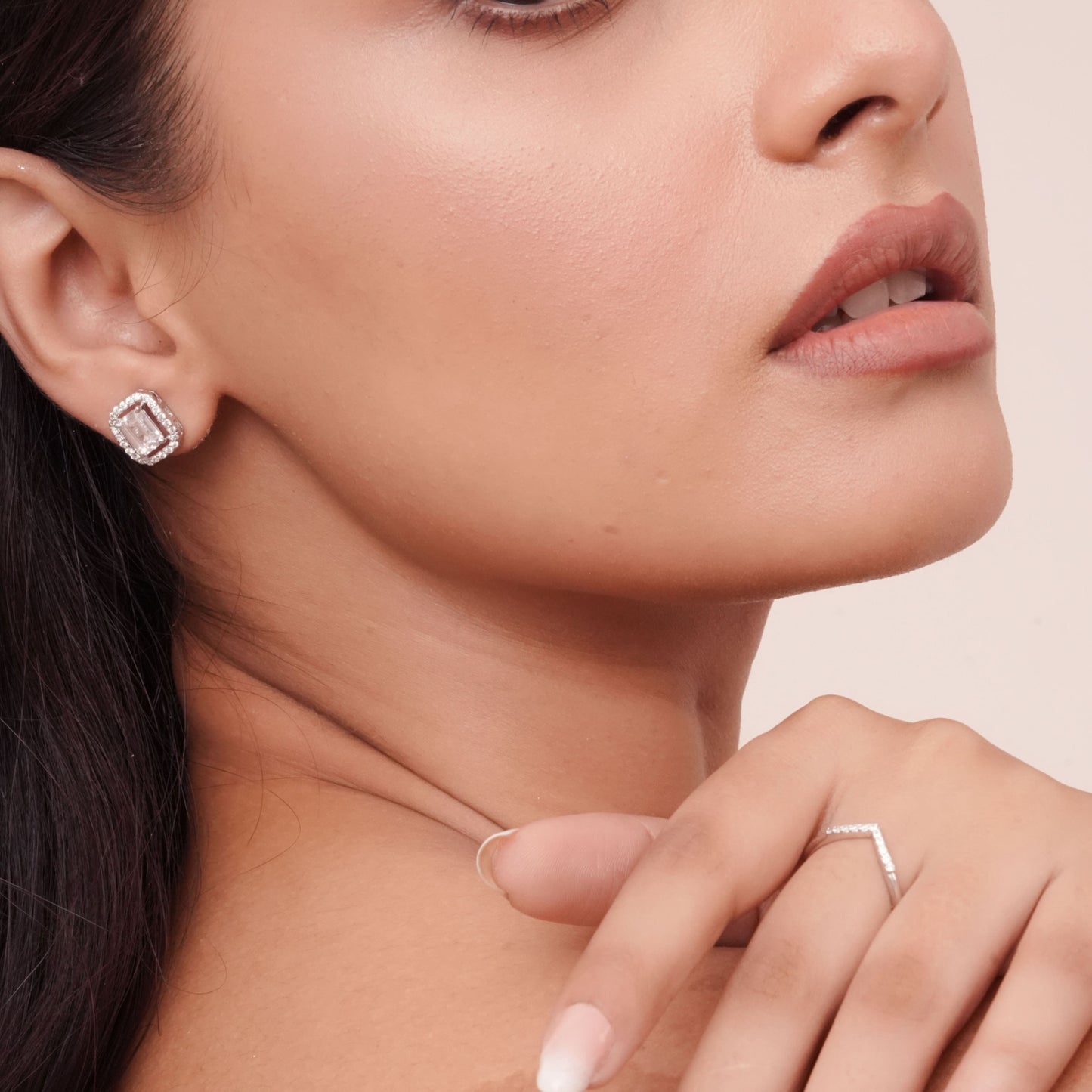 Half Eternity & Dainty V Band Ring Stack(2 Rings)