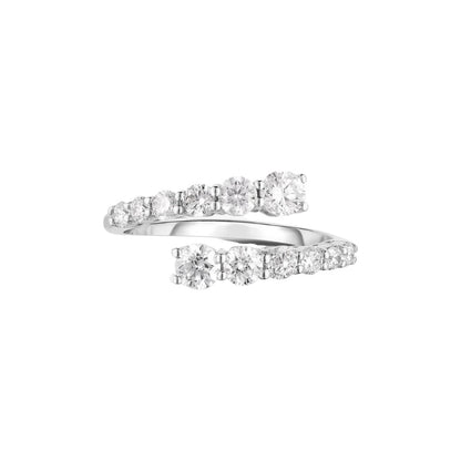 Graduating Round Solitaire Ring