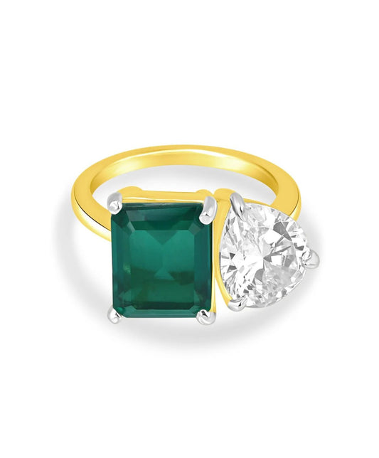 Emerald & Pear Diamond Toi et Moi Ring